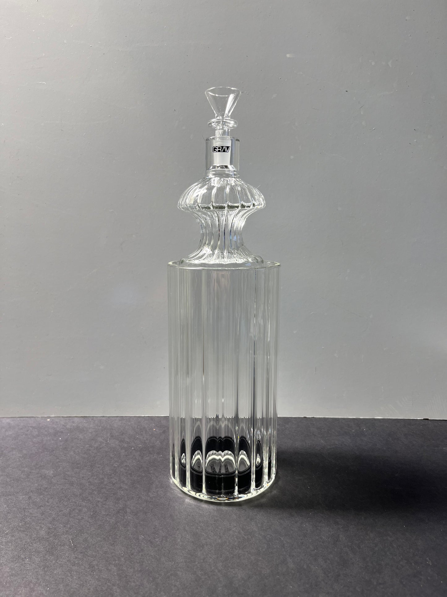 Grav Monarch Gravity Waterpipe