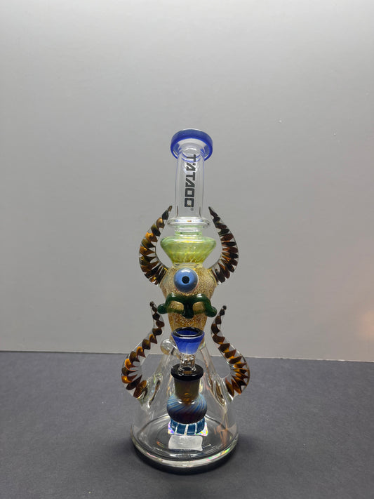 Tataoo 3-Eye Skull Waterpipe